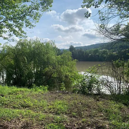 Villa Casa De Pe Lac Fedelesoiu , *