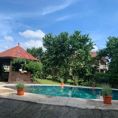 Casa De Pe Lac Fedelesoiu , Ramnicu Valcea